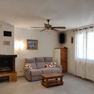 Villa Des Arbres, Trets